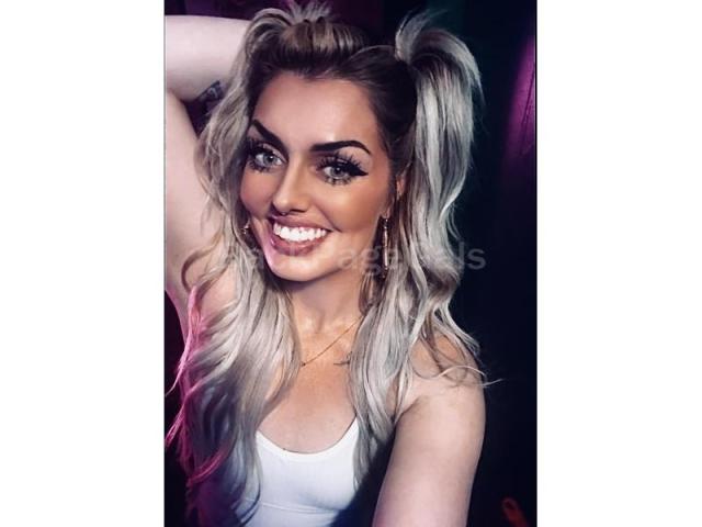 Former cheerleader 📣👧🏼 - 1