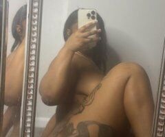Hampton escorts - backshot queen - 27