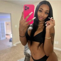 Add my Instgram>; @biggyellaa32