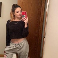 Public profile of Alyssa