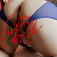 Taylor Red