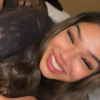 Public profile of Natalie