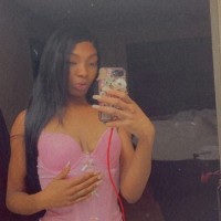 Petite Queen