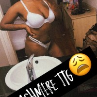Kaliii Petite Beauty