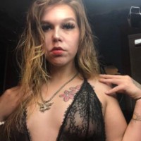 Public profile of SexxiLexi