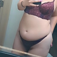 PRETTY RED