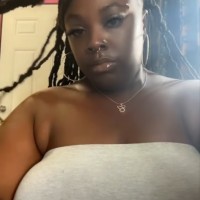 Public profile of LAYDEE