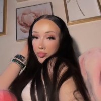 Jade XoXo