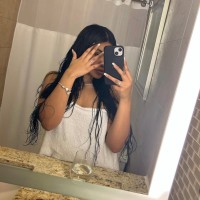 Public profile of Coco and Capri