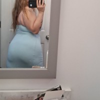 PRETTY RED