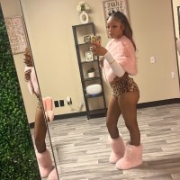 Yung petite Babi