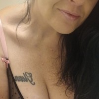 Smokin Hot Milf Kendra