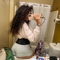 Mia aka FOREIGN