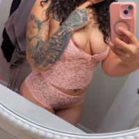 Latina mami